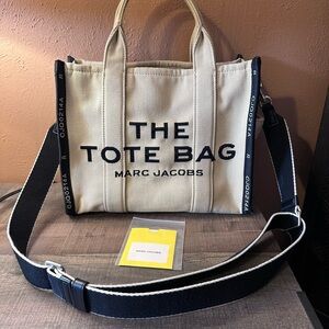 Marc Jacobs Beige and Black The Tote Bag